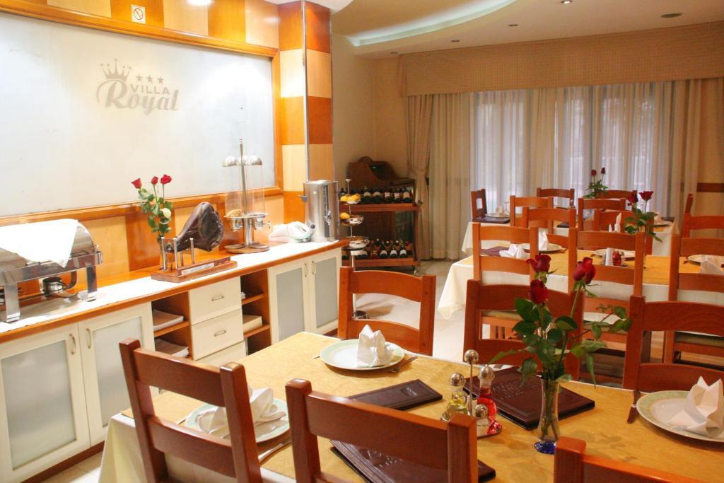 Boutique Hotel Villa Royal Tivat Exteriör bild