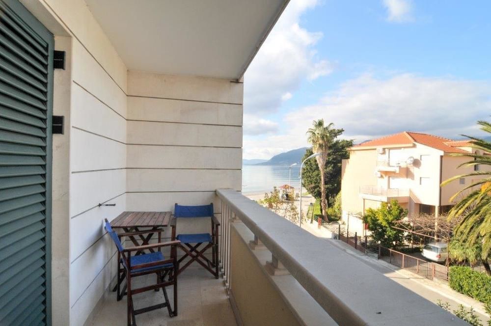 Boutique Hotel Villa Royal Tivat Exteriör bild